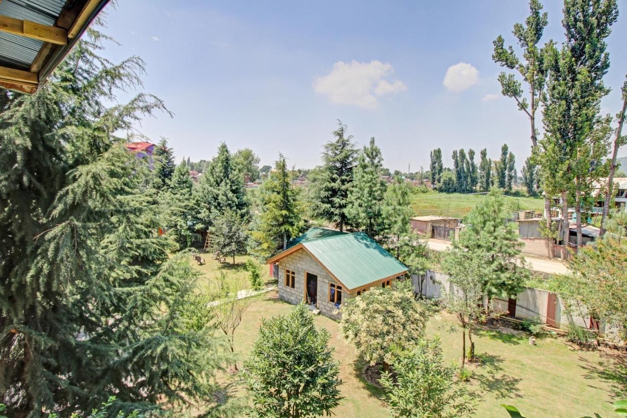 Super Oyo Capital O 91600 The Village Classic Hotel And Restaurant Srīnagar Екстериор снимка