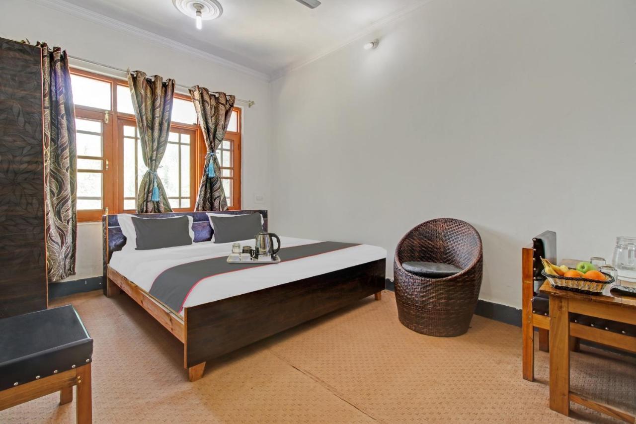 Super Oyo Capital O 91600 The Village Classic Hotel And Restaurant Srīnagar Екстериор снимка